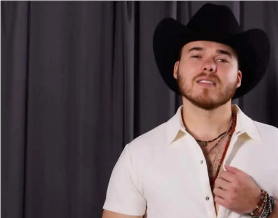 Santos Guzmán reinventa el regional mexicano con mariachi, pop y country